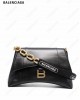 Downtown leather shoulder bag