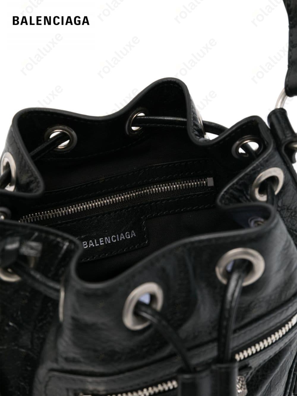 Le Cagole XS bucket bag