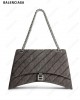 Crush quilted shoulder bag