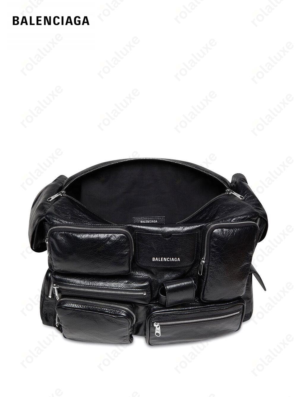 Superbusy logo zipped shoulder bag