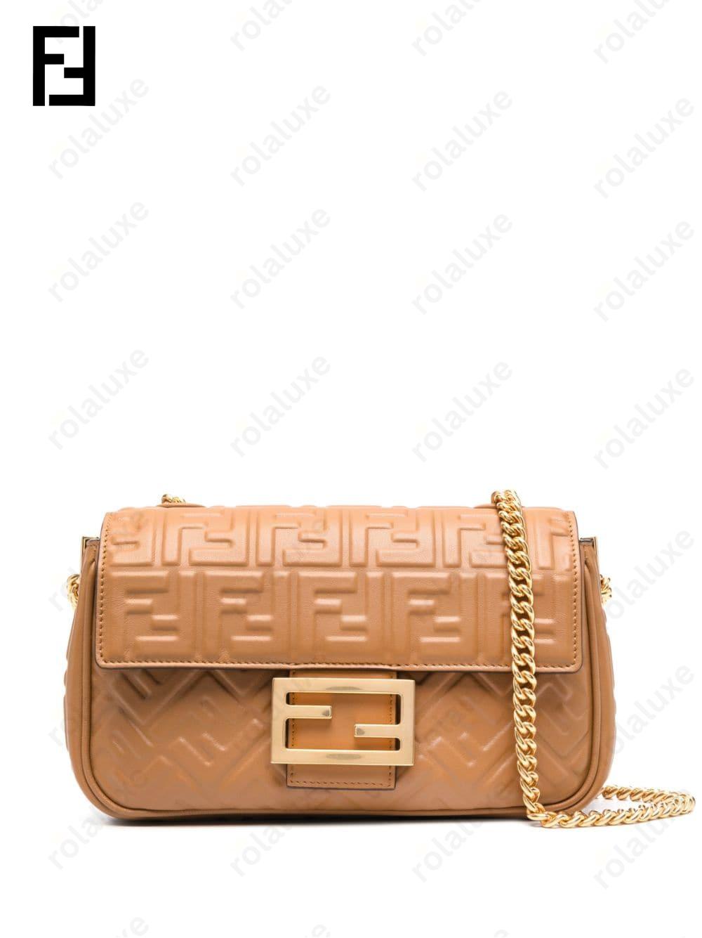 medium Baguette Chain shoulder bag