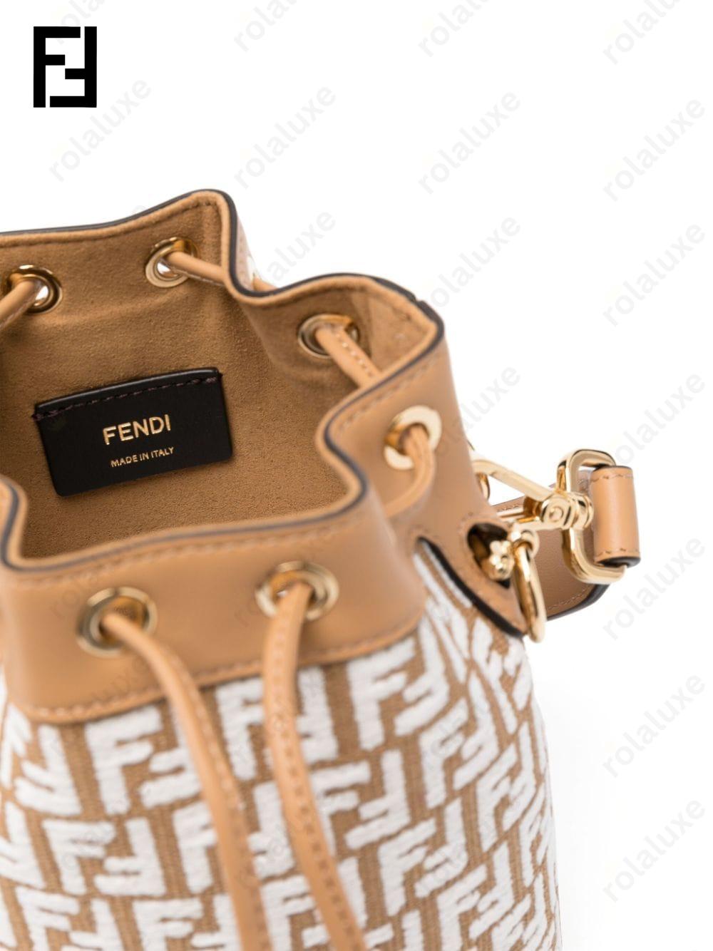 Mon Tresor raffia bucket bag