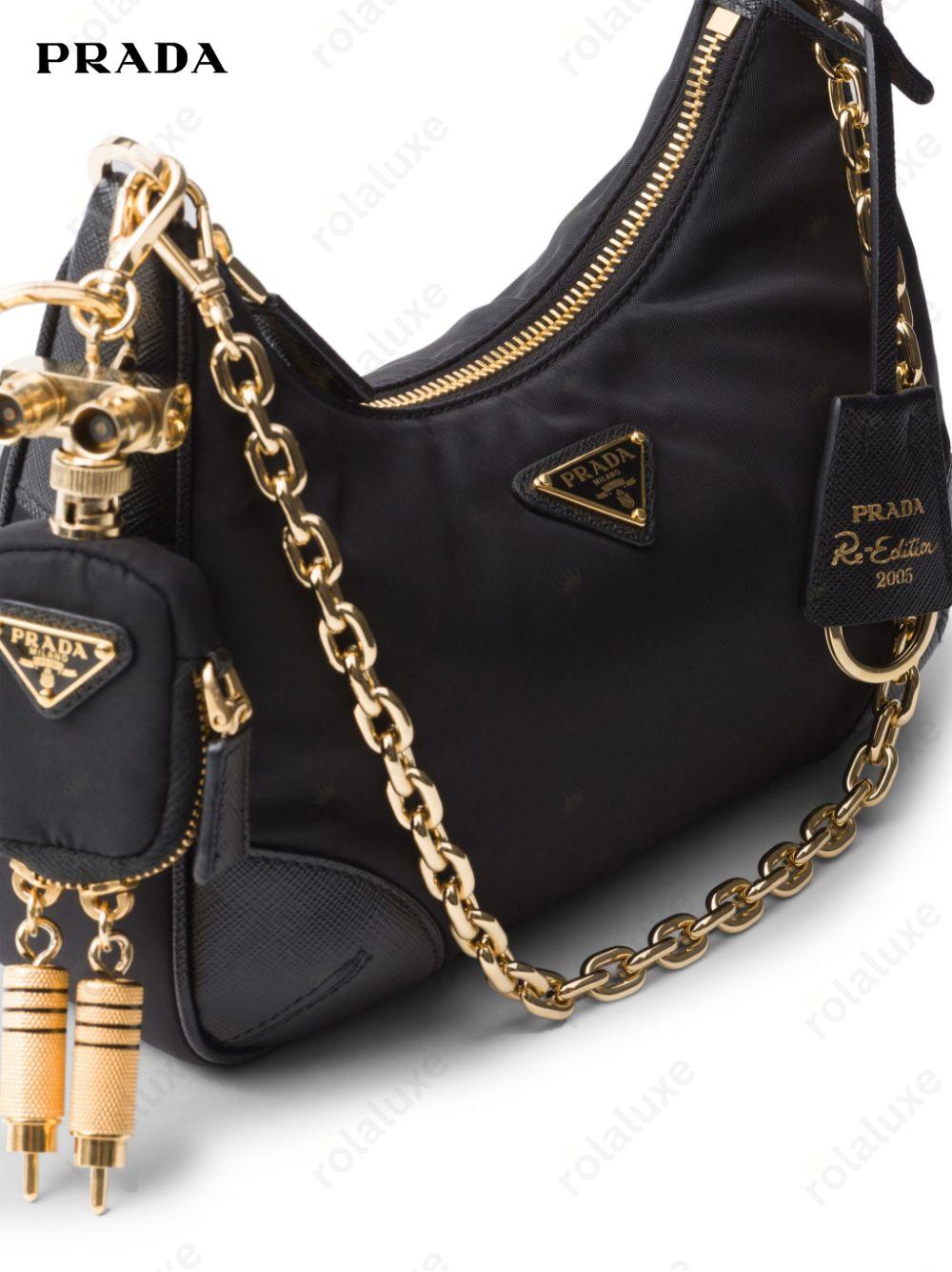 Prada Re-Edition 2005 shoulder bag