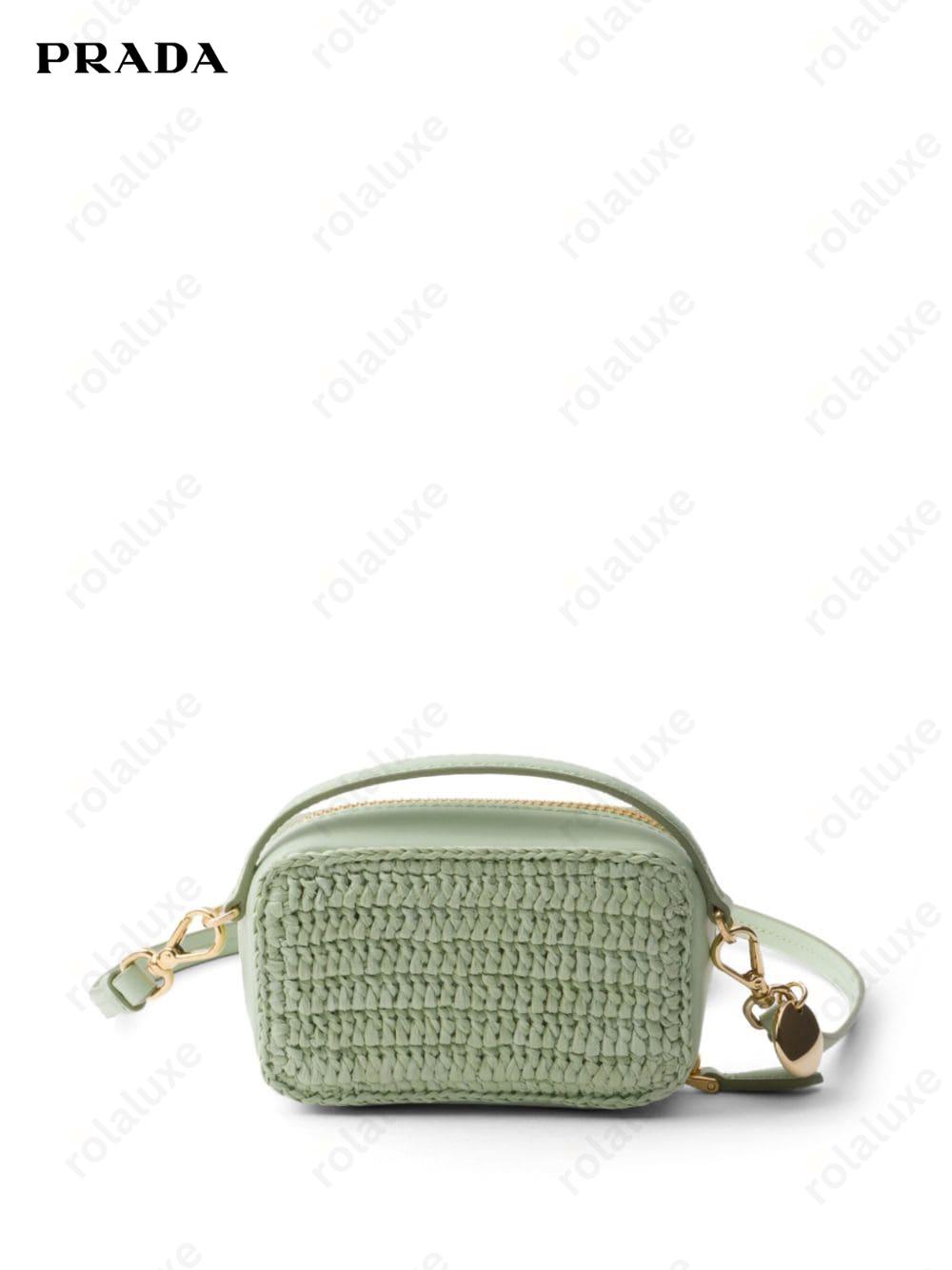 logo-plaque crochet pouch