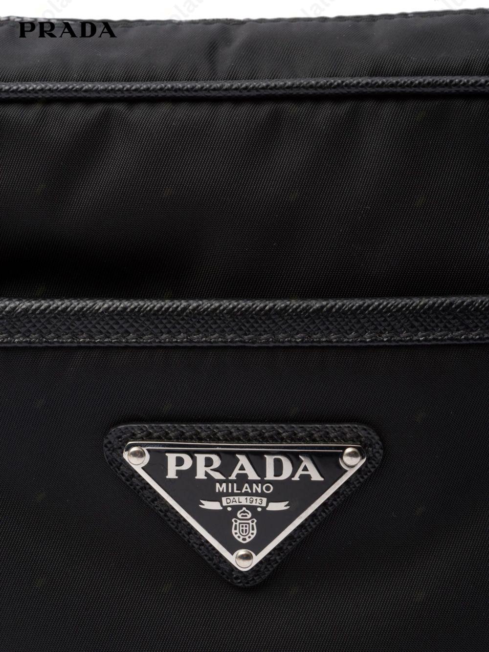 logo-plaque messenger bag