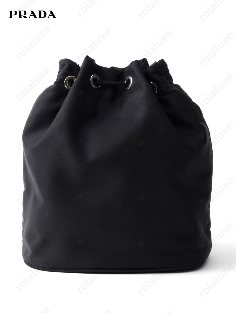 logo-appliqué Re-Nylon bucket bag