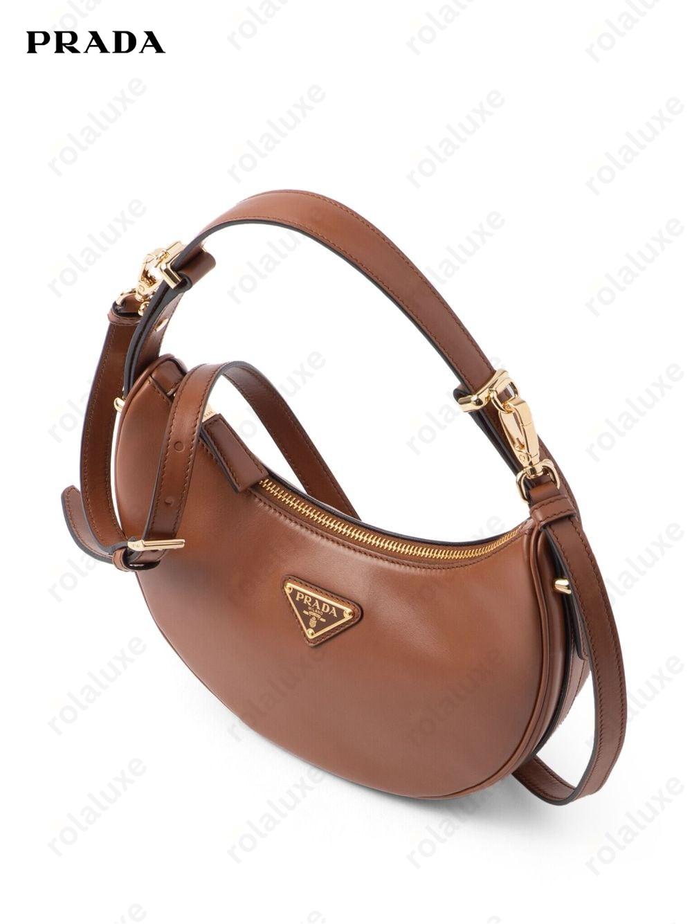 Arqué leather shoulder bag