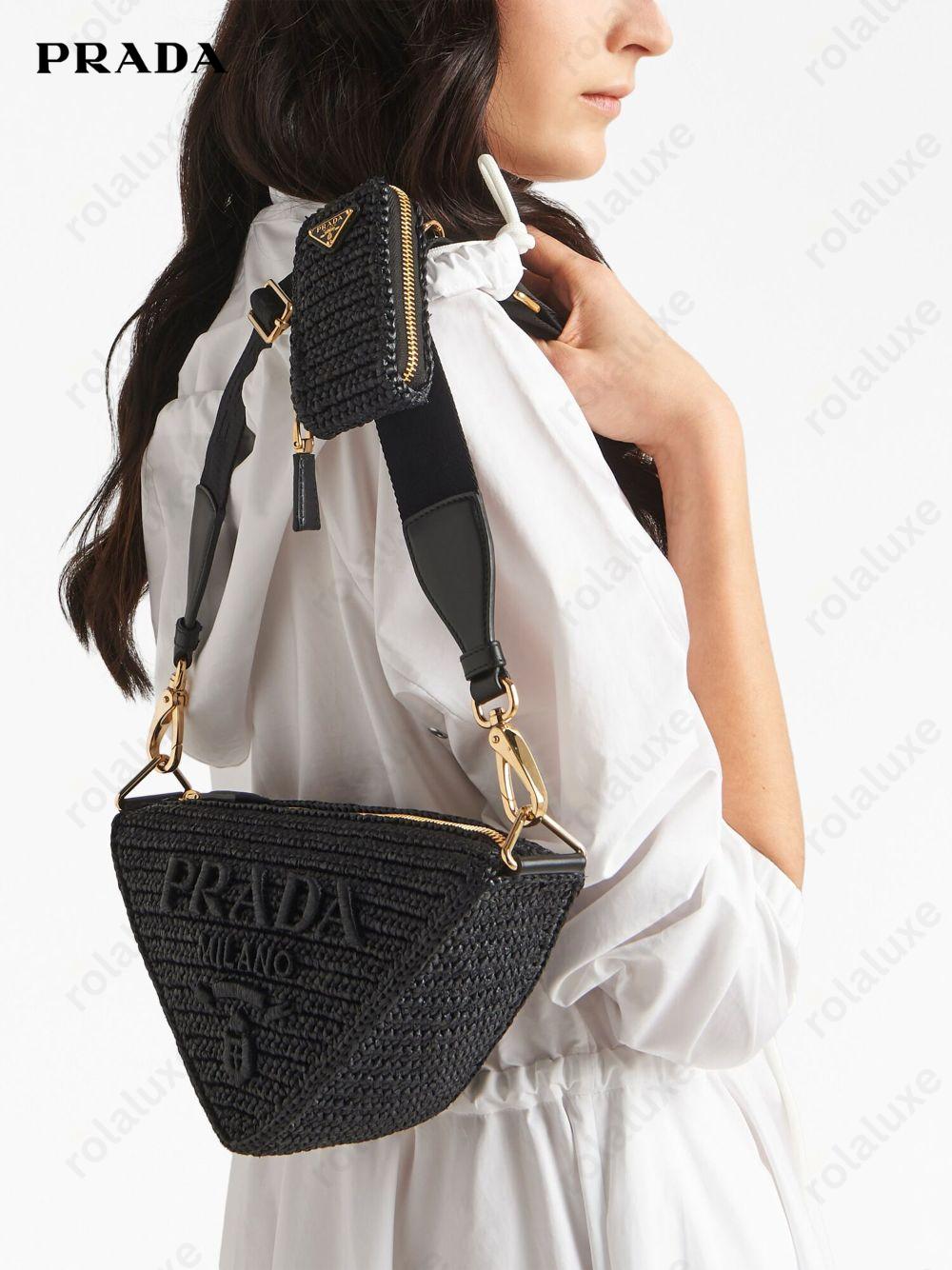 Triangle crochet shoulder bag